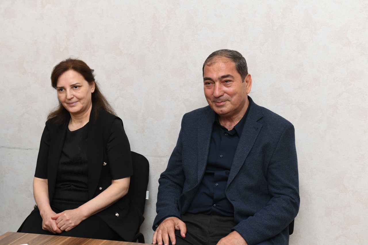Rövşən Rzayev vətəndaşların müraciətlərini dinlədi - FOTOLAR